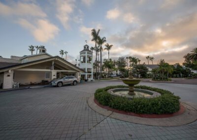 002_whisperingPalmsCommunity